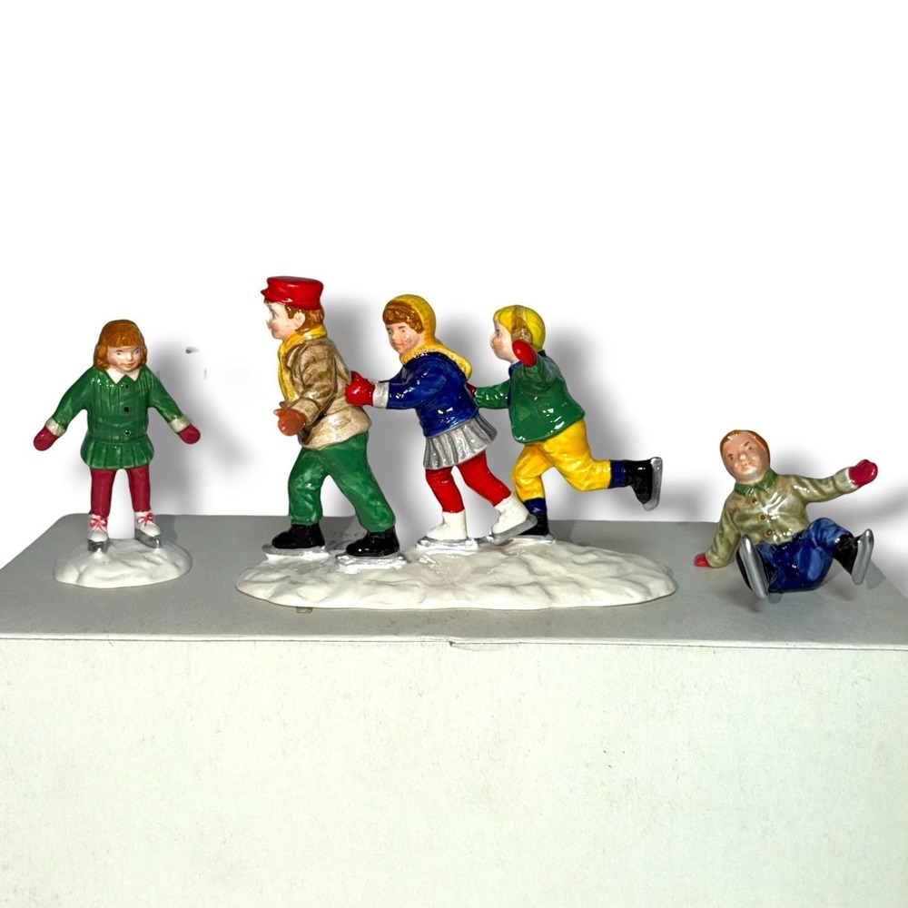 Dept 56 Snow Village - Crack The Whip Skaters (1989) #51713